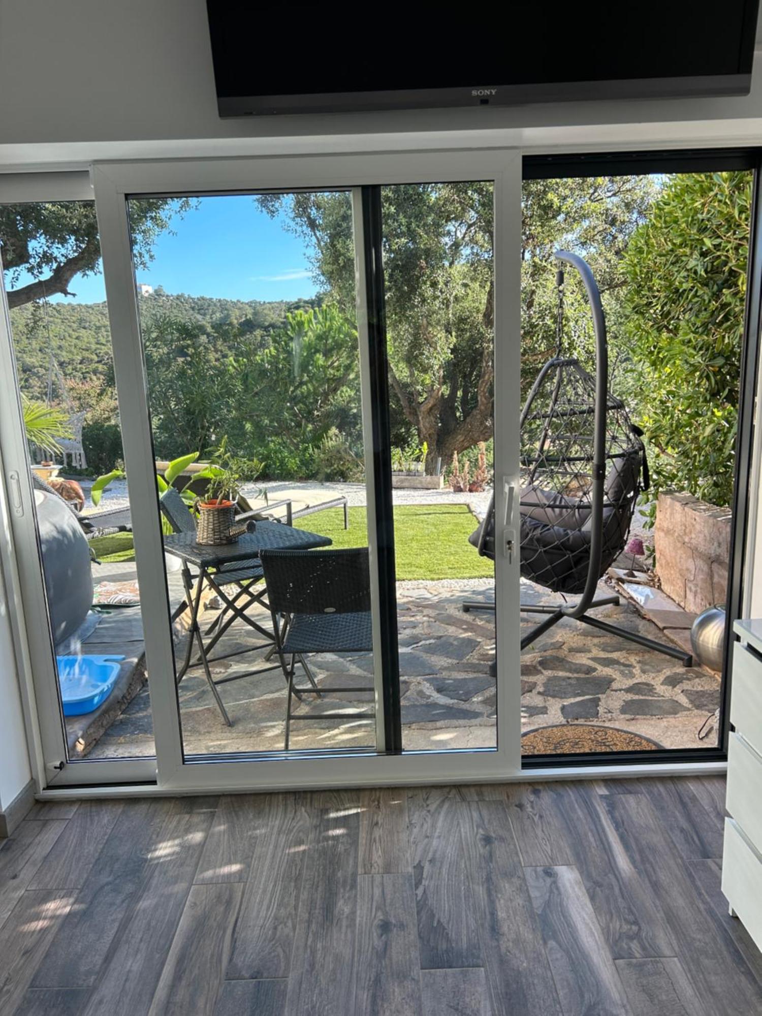 Belle Chambre Privee Avec Le Jardin Privatif Et Le Jacuzzi Cavalaire-sur-Mer Esterno foto