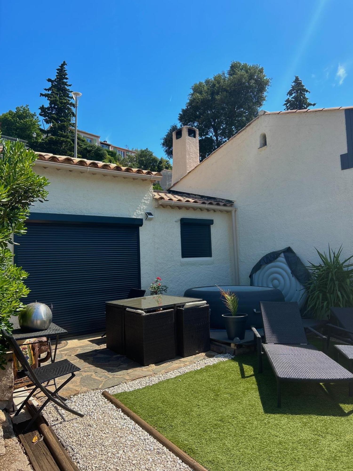 Belle Chambre Privee Avec Le Jardin Privatif Et Le Jacuzzi Cavalaire-sur-Mer Esterno foto