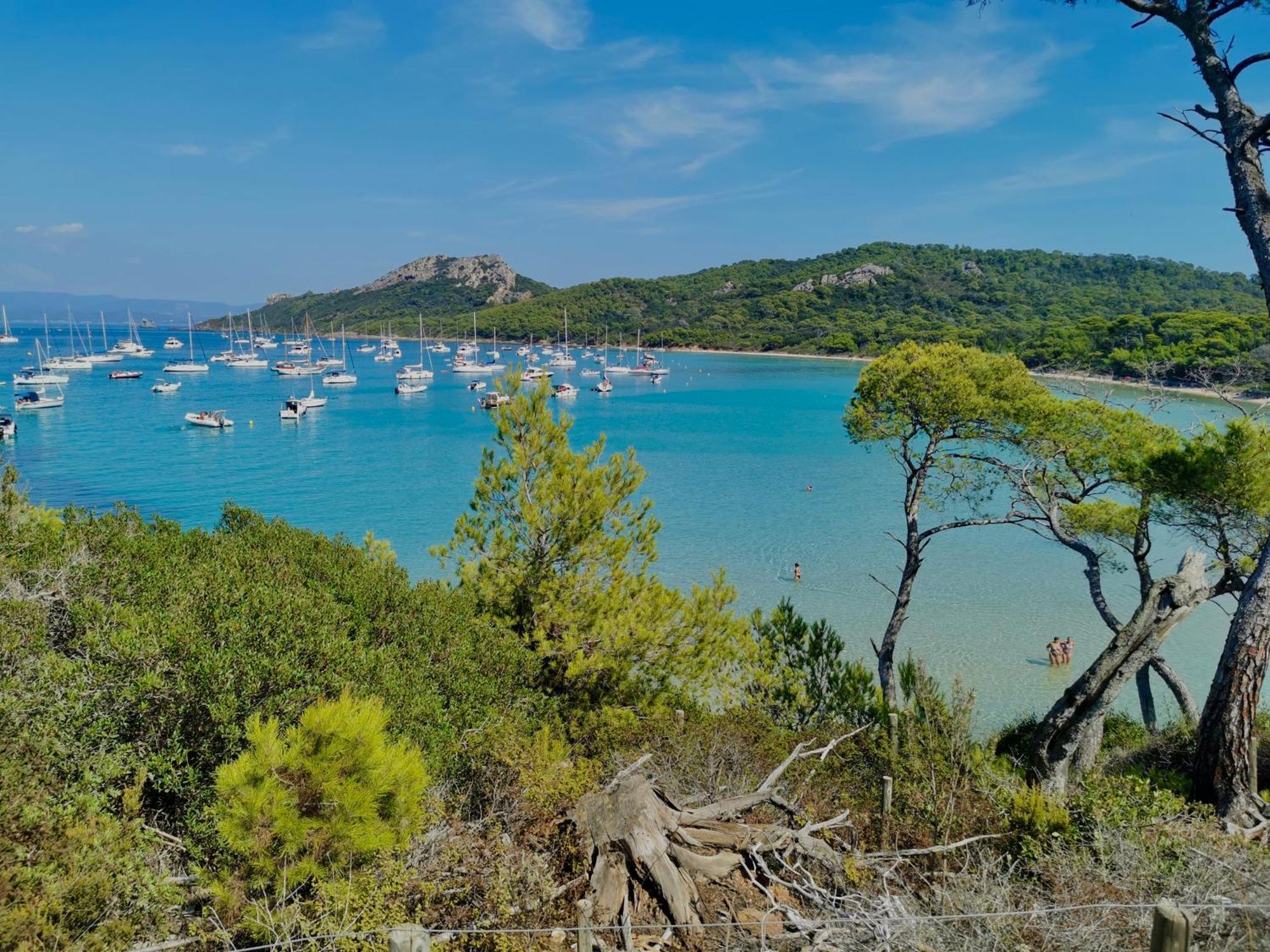 Belle Chambre Privee Avec Le Jardin Privatif Et Le Jacuzzi Cavalaire-sur-Mer Esterno foto
