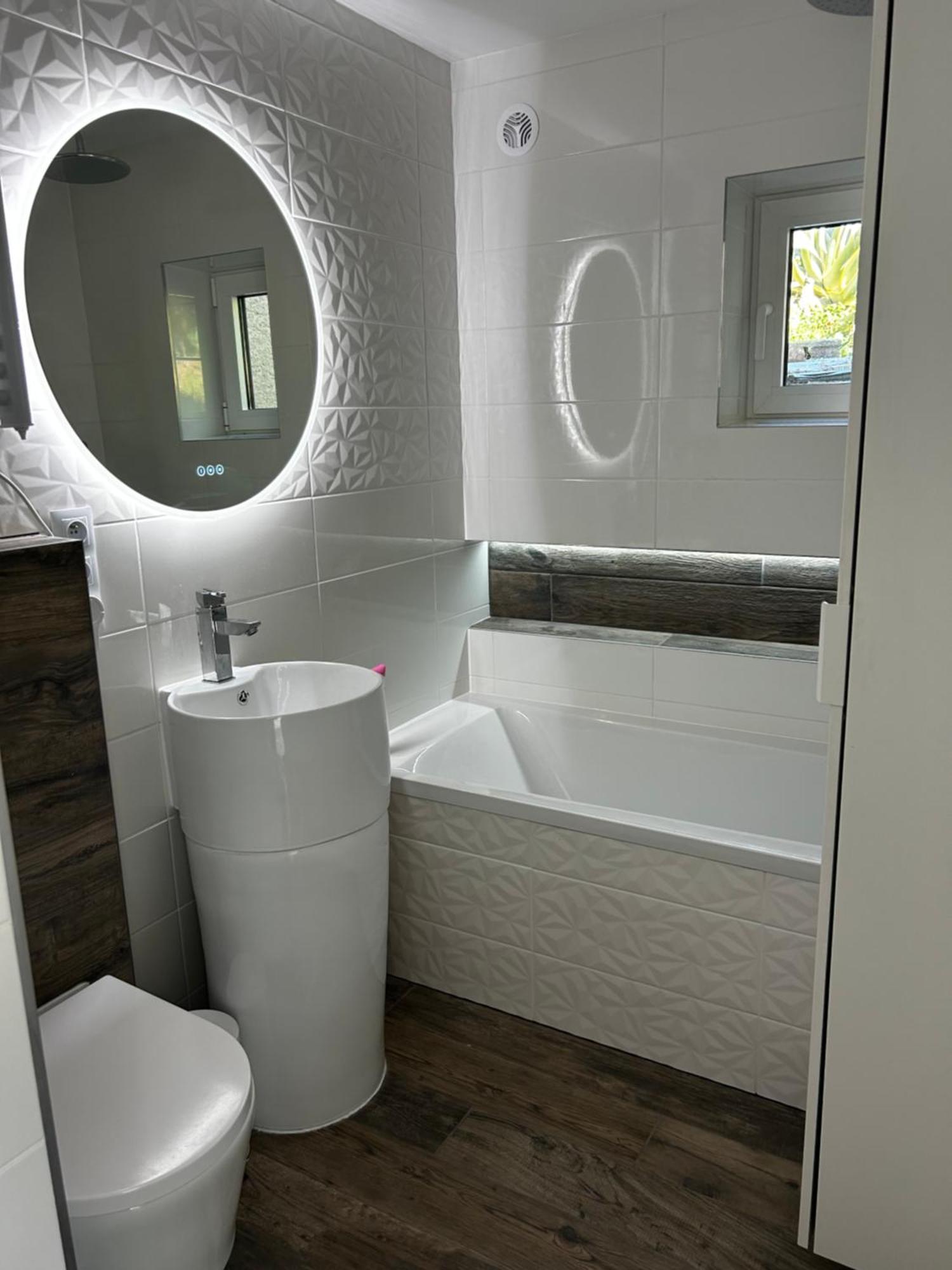 Belle Chambre Privee Avec Le Jardin Privatif Et Le Jacuzzi Cavalaire-sur-Mer Esterno foto