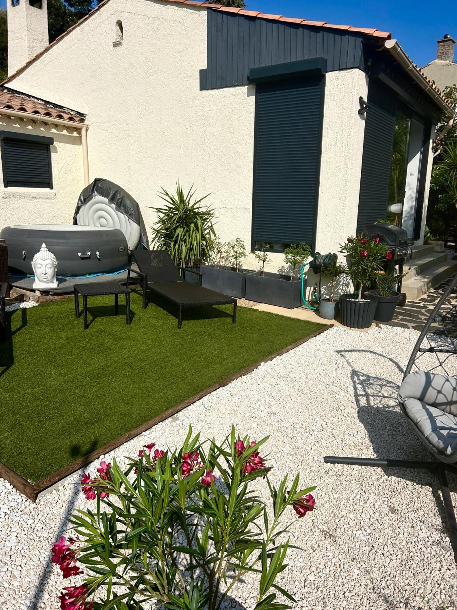 Belle Chambre Privee Avec Le Jardin Privatif Et Le Jacuzzi Cavalaire-sur-Mer Esterno foto